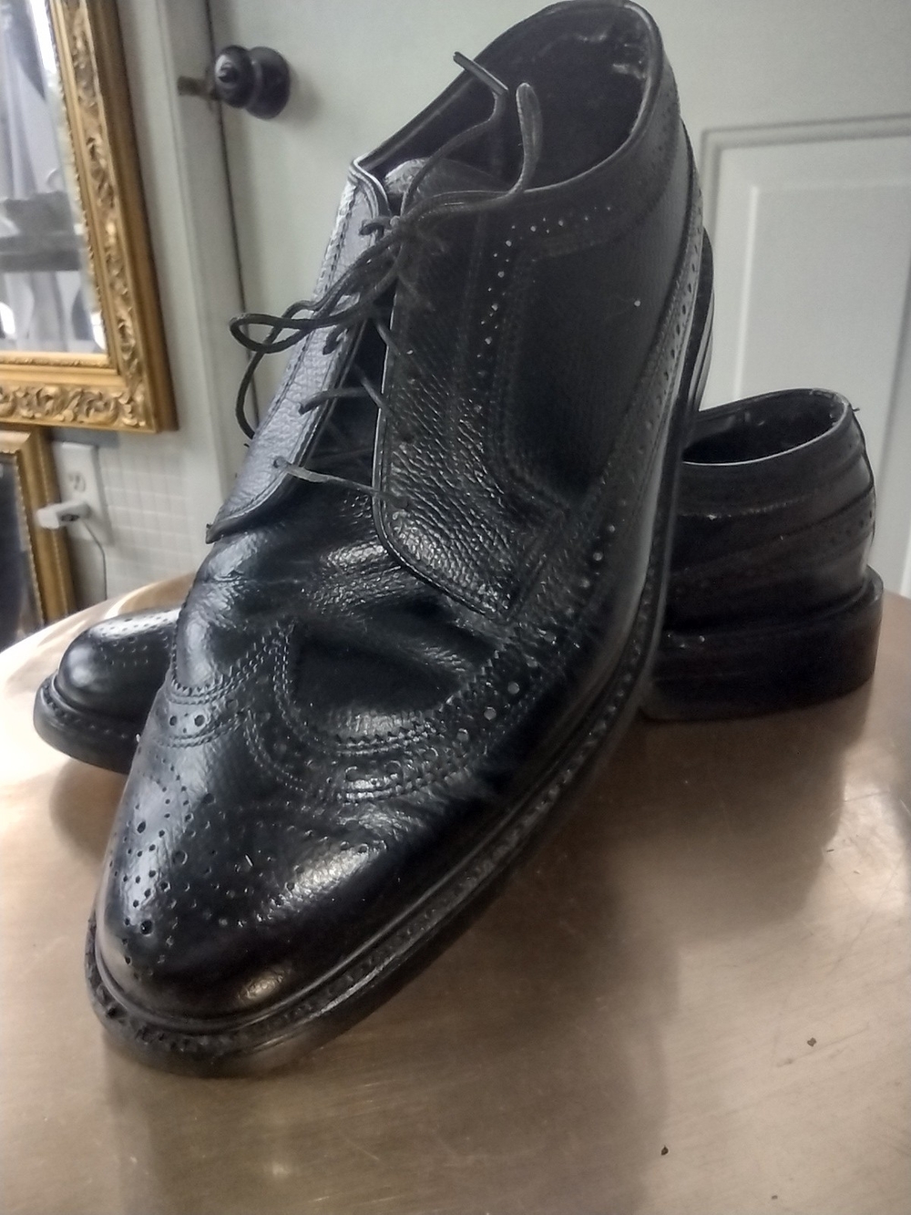 Thom McAn Black Leather Wingtip Oxfords